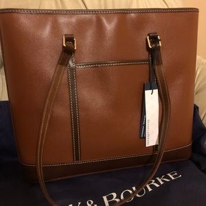 NWT Dooney & Bourke Large Cynthia Tote, Amber